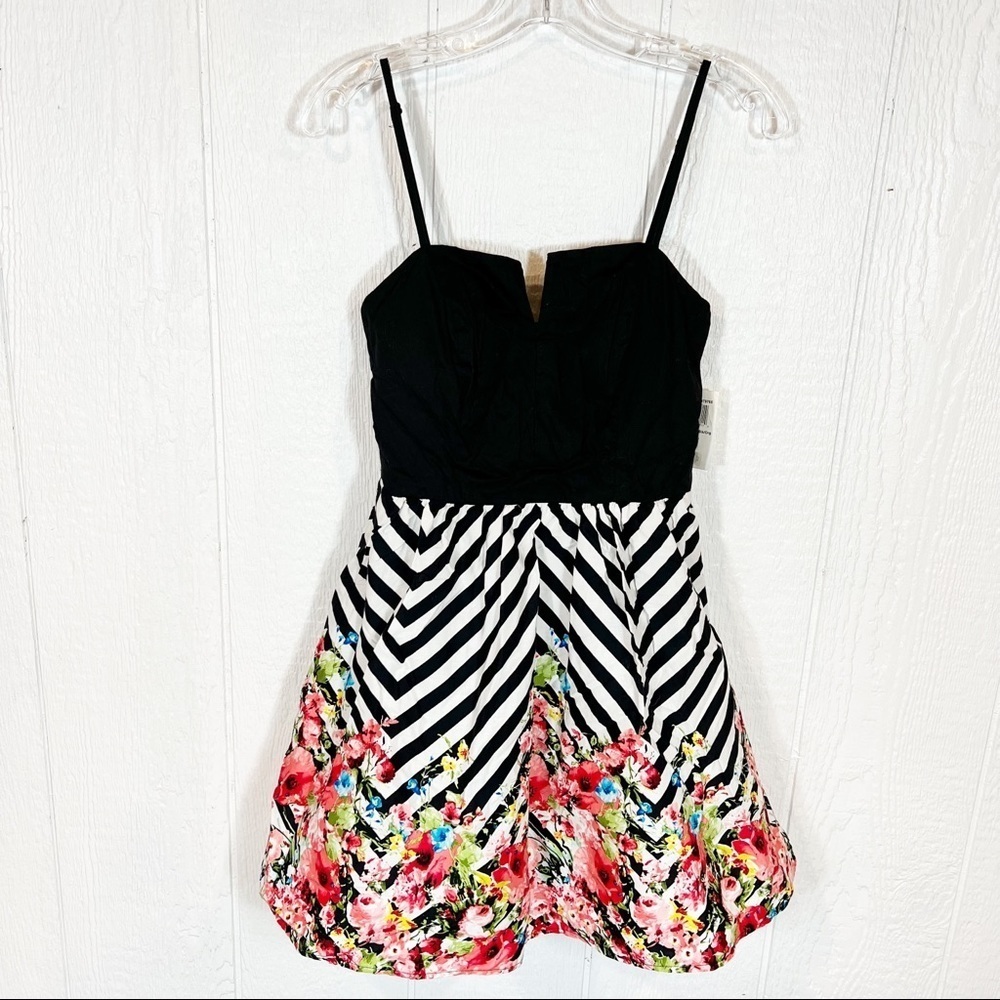 NEW B. Darlin Black and Floral Print Dress Size 5 / 6